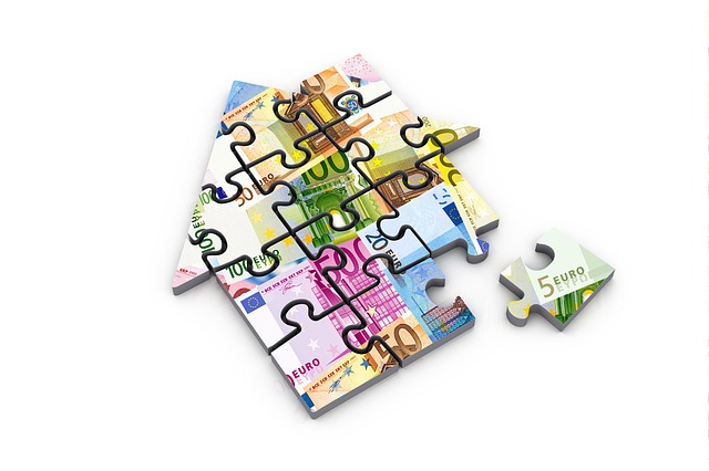 puzzle z peněz